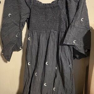 Charming Gray Dress with Moon Pattern